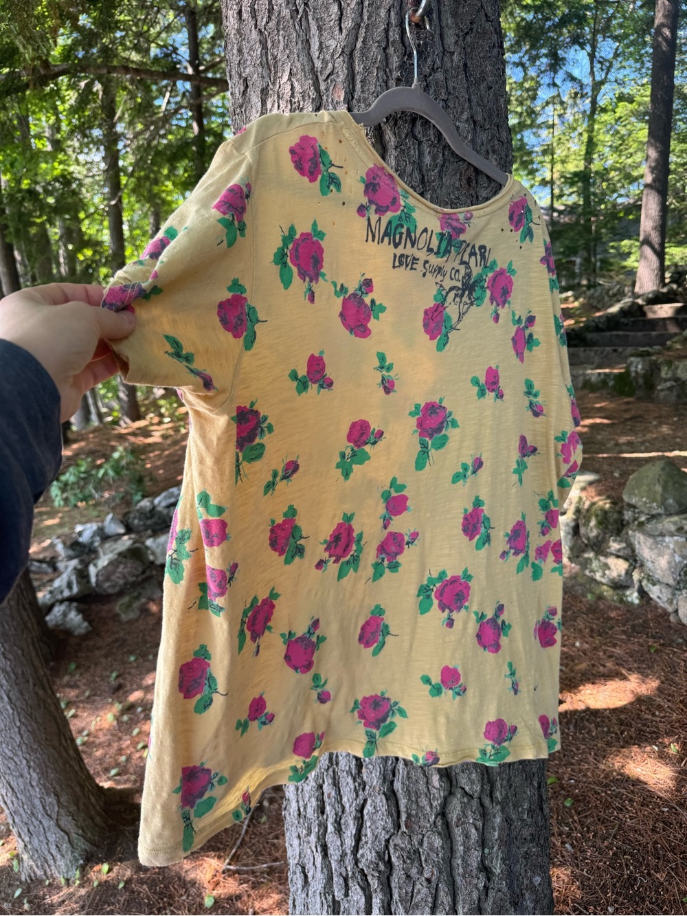 Magnolia Pearl Brave of Yellow Roses Tee - Picture 7 of 11